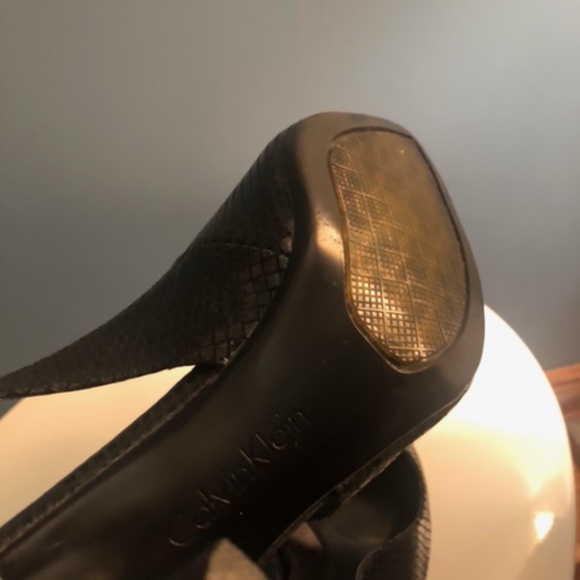 Python print slingback heels - Picture 5 of 6